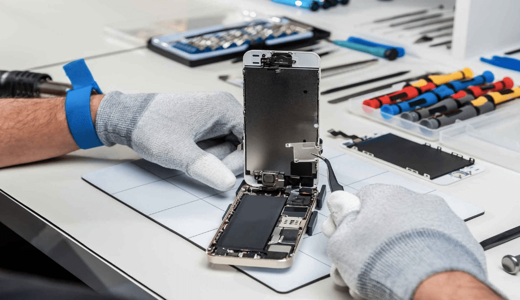 Delivering Excellence in Device Repairs